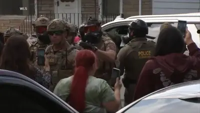 Chase involving federal agents led to a crash and angry community response in Chicago
